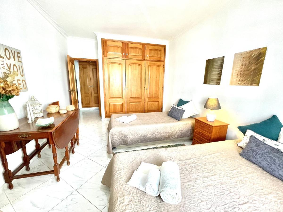 Atlantico View - Beach Front - Quarteira Bagian luar foto