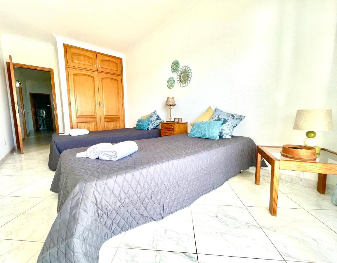 Atlantico View - Beach Front - Quarteira Bagian luar foto